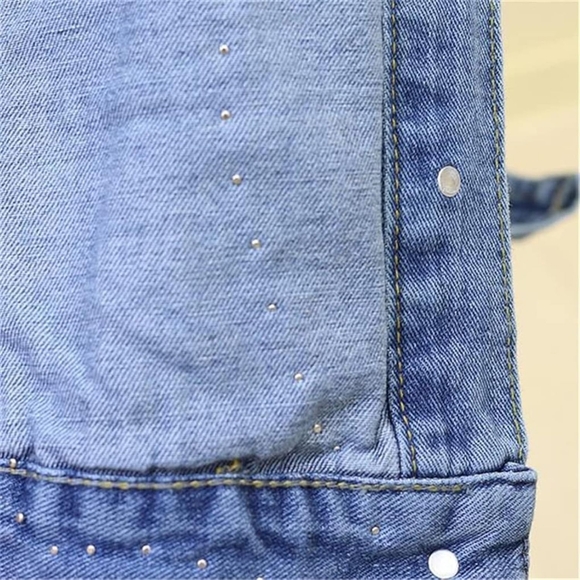 🎀NEW 🎀SALE..3D Women's Denim Embroidery Floral Pearl Ripped Jacket - Picture 3 of 7